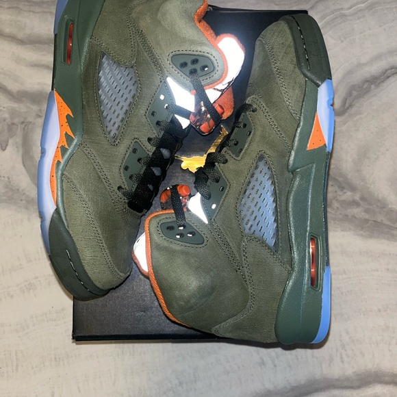 AIR JORDAN 5 GS - NWT & BOX - UNWORN!